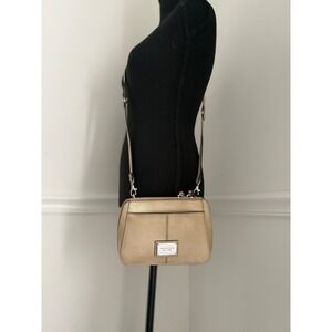 Tignanello gold Crossbody Bag Genuine Leather Wallet Organizer‎ Small Purse